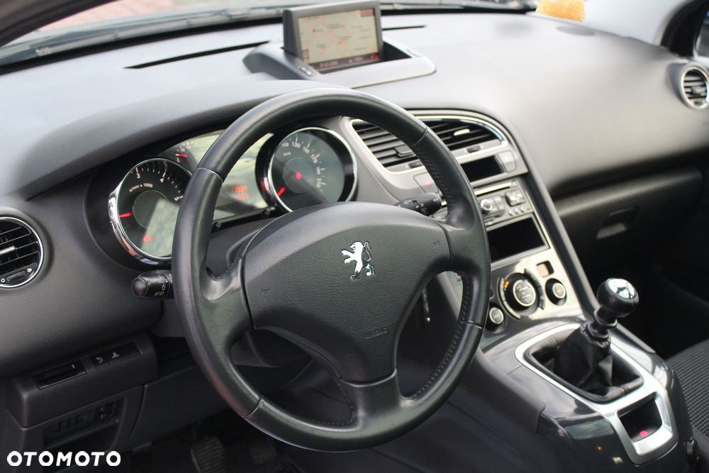 Peugeot 5008 2.0 BlueHDi Active - 16