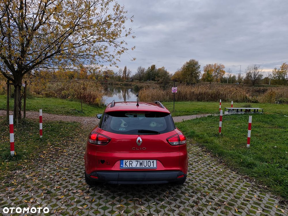 Renault Clio 1.2 16V Alize - 9