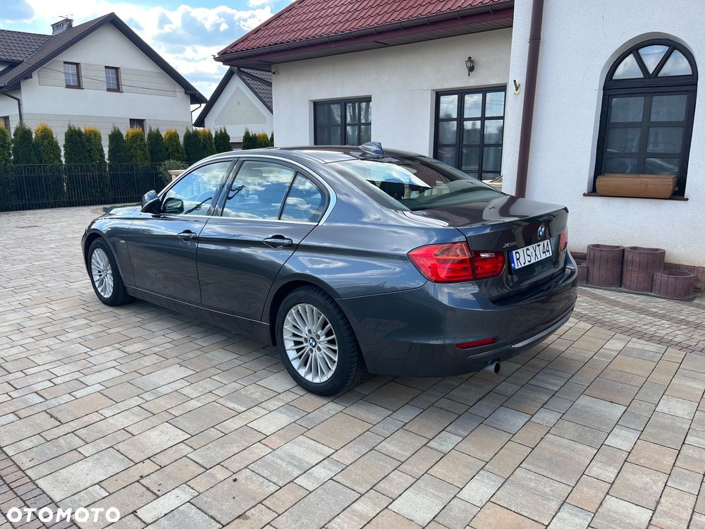 BMW Seria 3 318d xDrive Luxury Line - 4