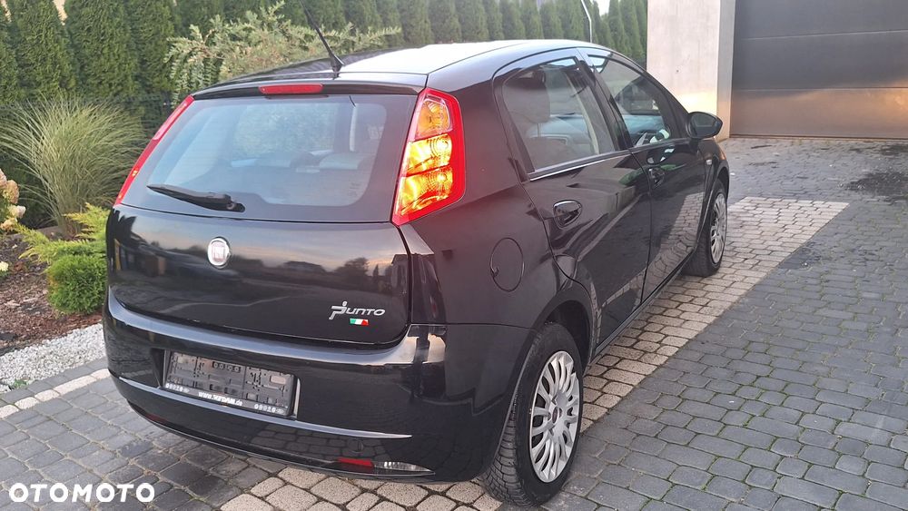 Fiat Grande Punto - 13