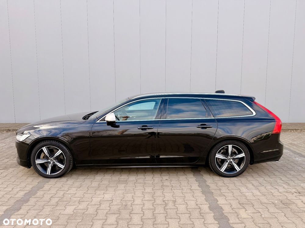Volvo V90 T4 R-Design - 12