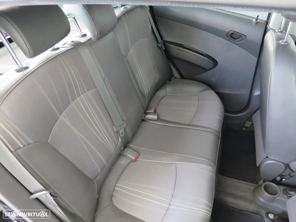 Chevrolet Spark 1.0 LS - 16