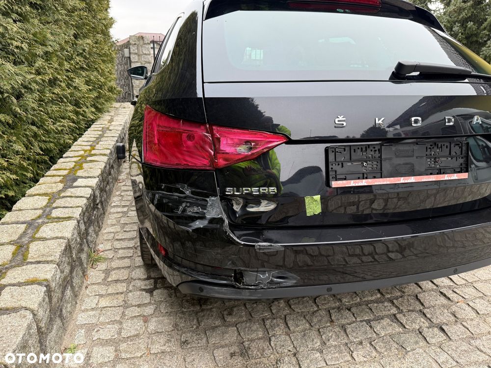Skoda Superb 2.0 TDI Style DSG7 - 34