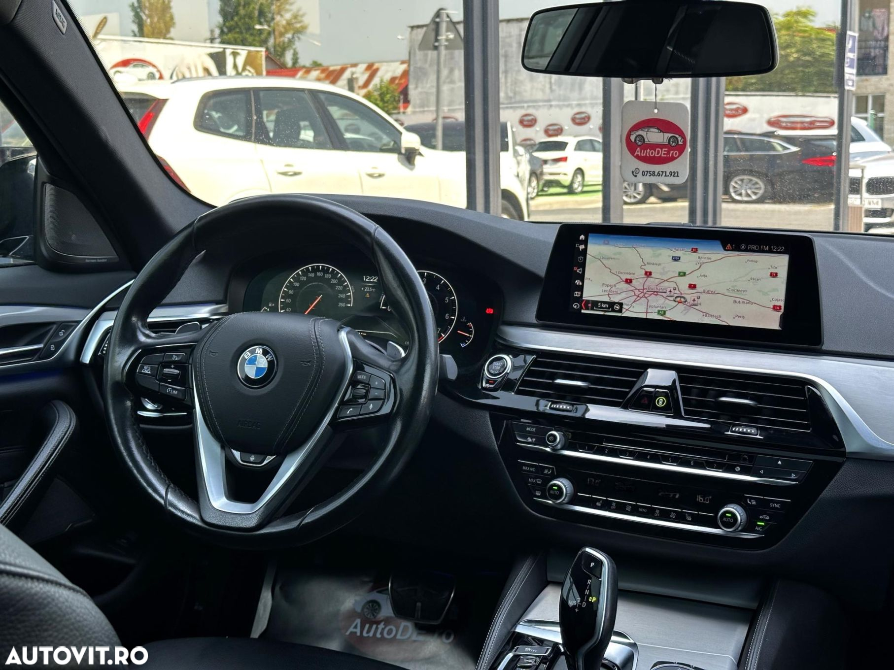 BMW Seria 5 530i AT - 9