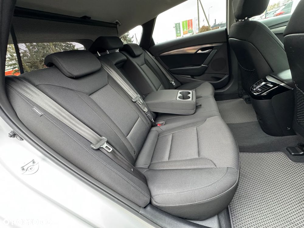 Hyundai i40 i40cw 1.6 Fifa World Cup Edition - 29