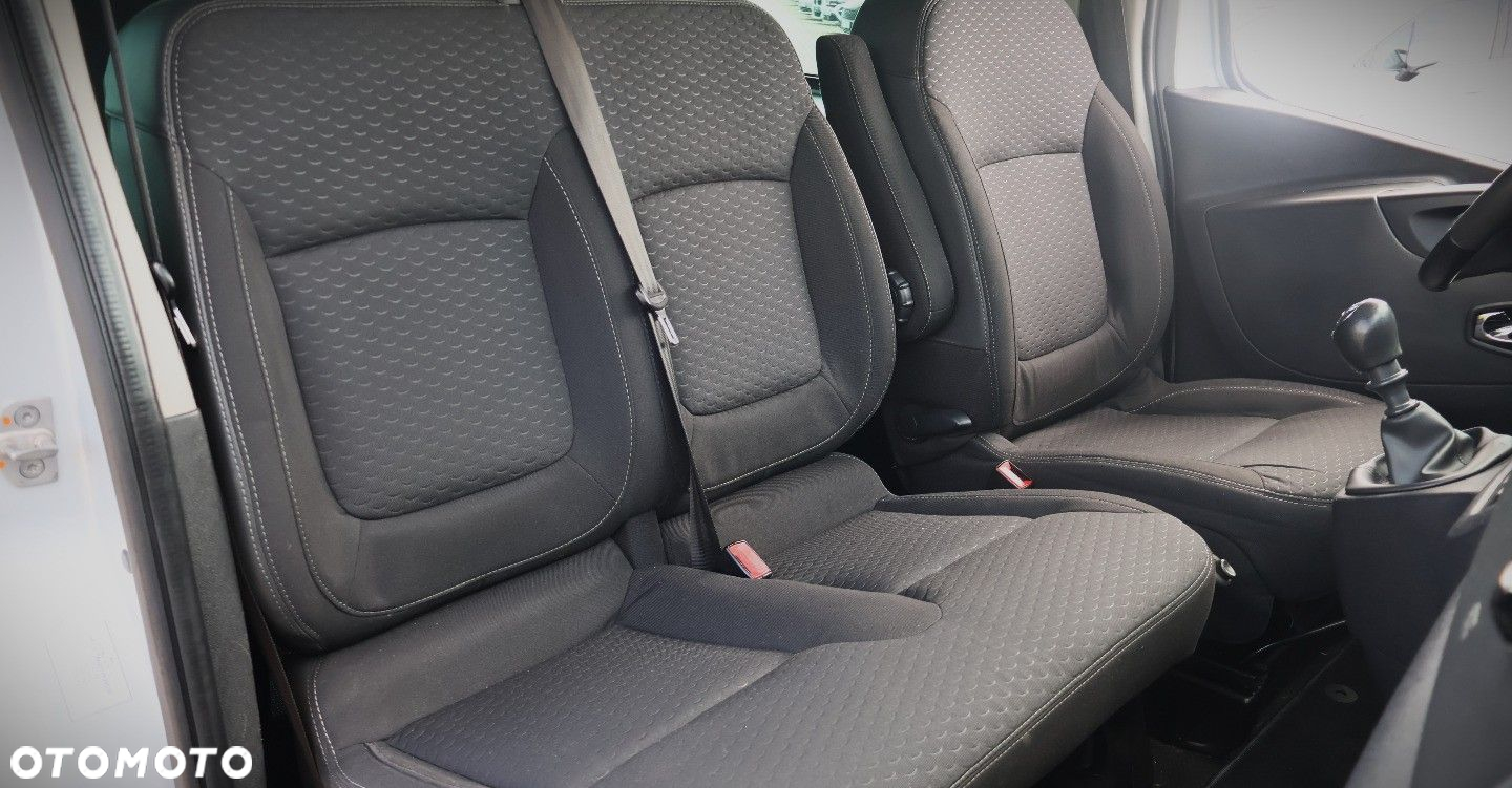 Opel Vivaro - 20