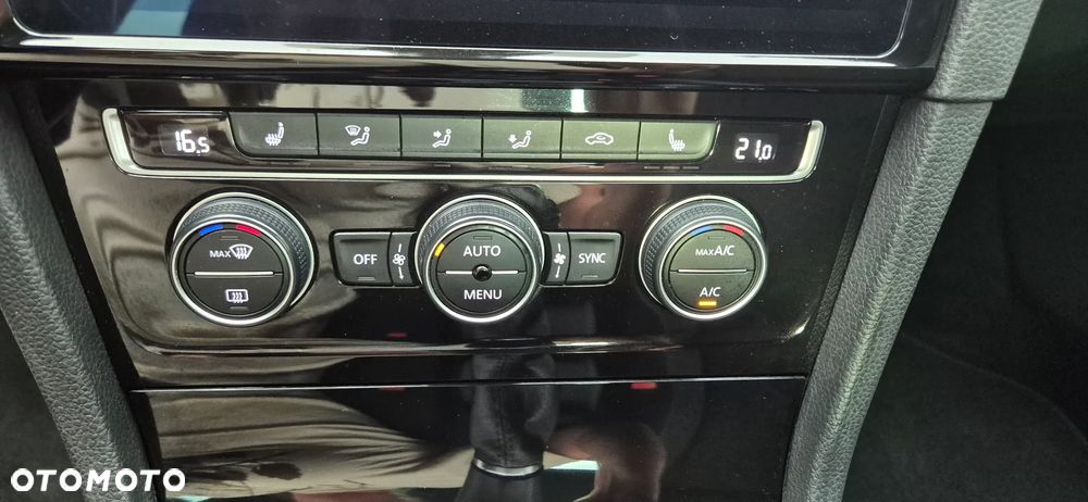 Volkswagen Golf 1.6 TDI SCR Join - 22
