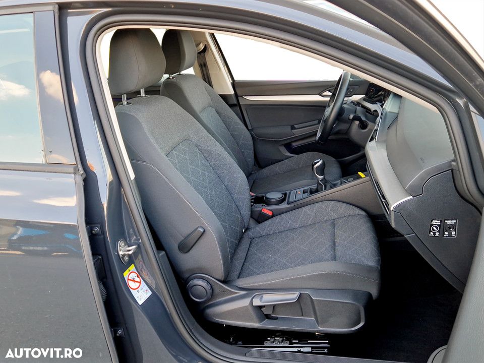 Volkswagen Golf 1.0 TSI Life - 12