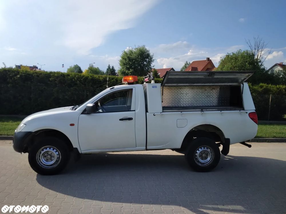 Mitsubishi L200 2.5 DID CC Intense - 16