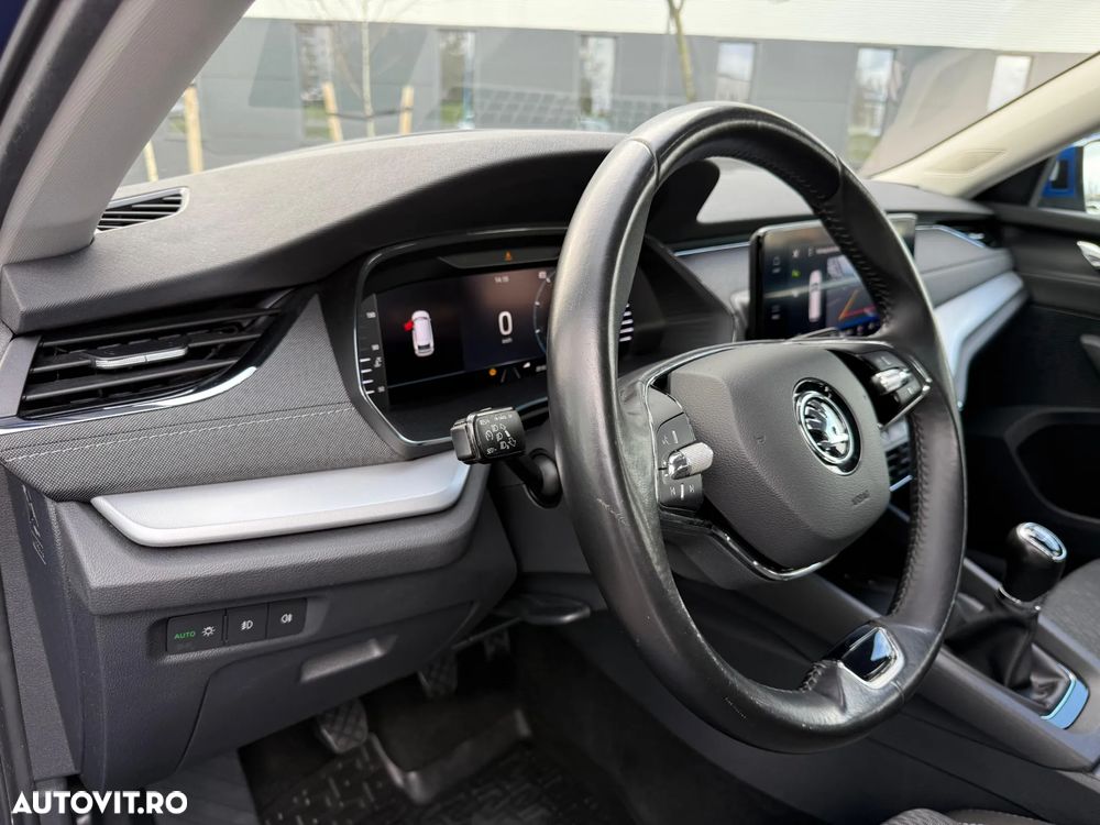 Skoda Octavia 2.0 TDI Premium Edition - 19