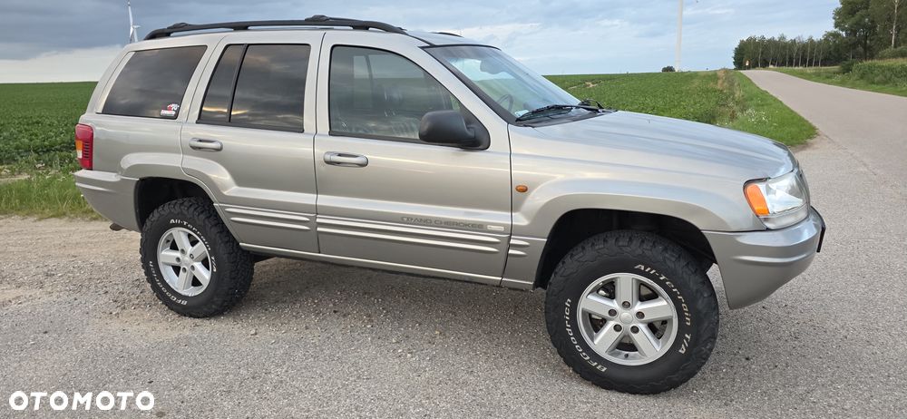 Jeep Grand Cherokee - 17