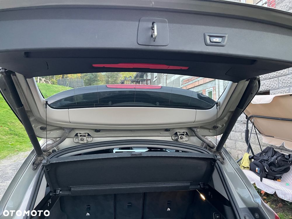 BMW X1 xDrive20d - 10