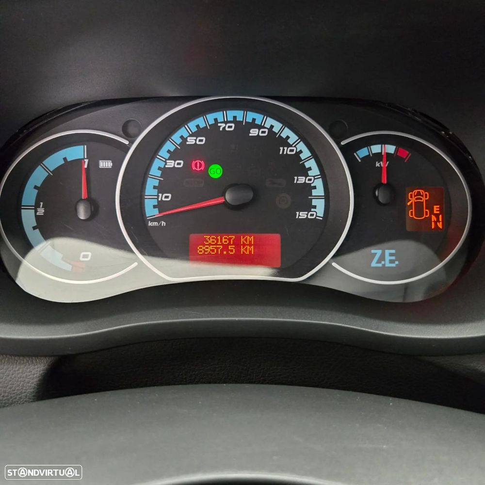 Renault Master E-Tech L3H2 Advance Autonomia Urbana - 13