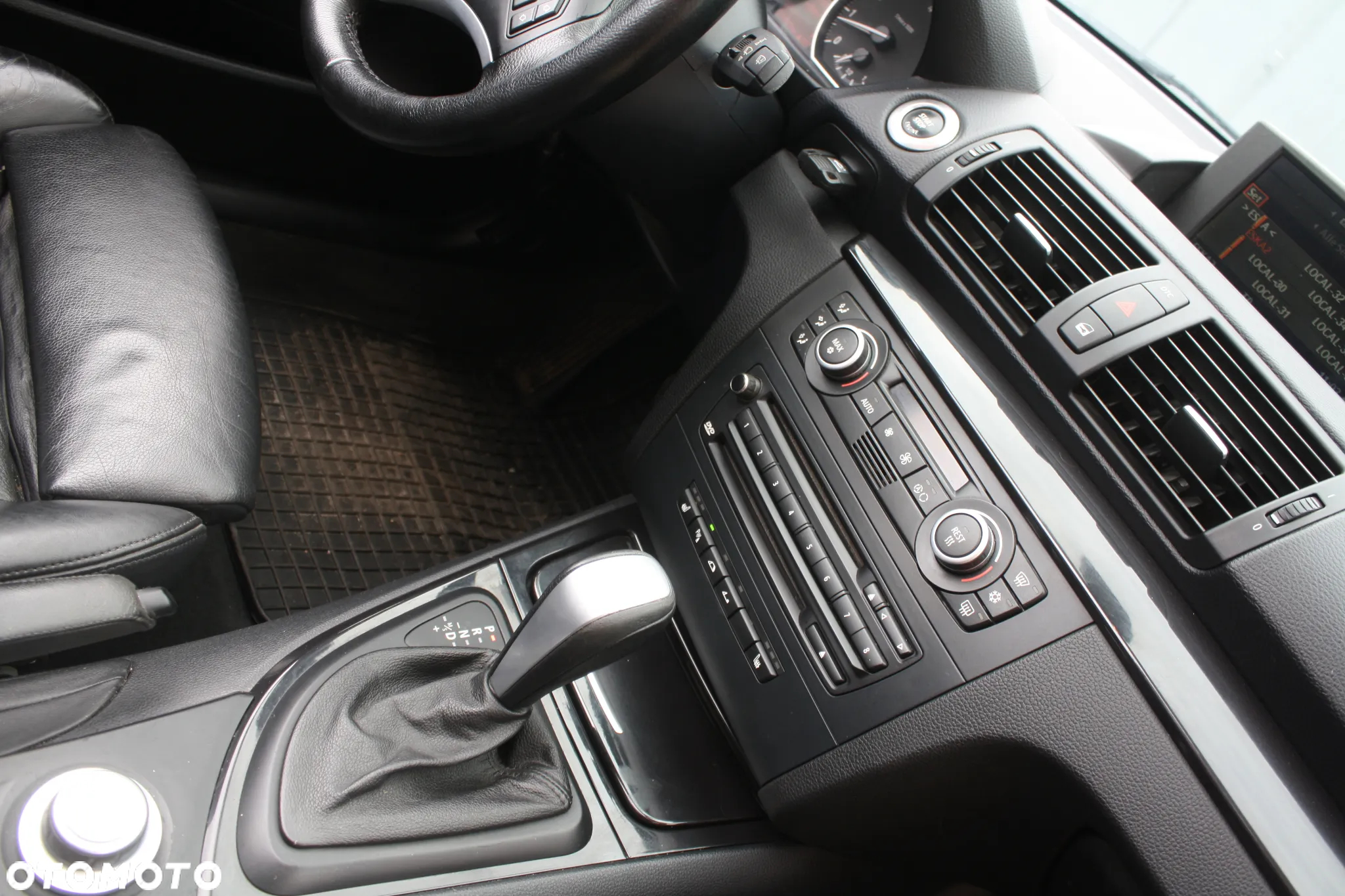 BMW Seria 1 120i Edition Sport - 30