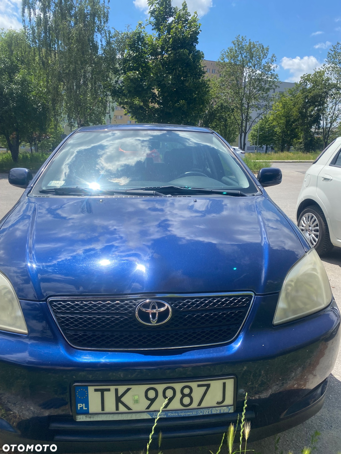 Toyota Corolla - 2