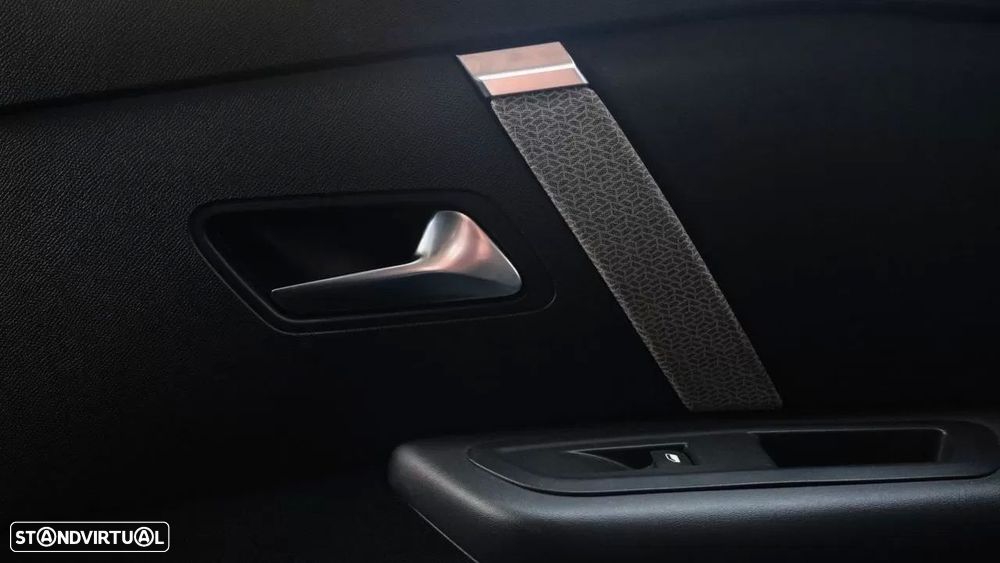 Citroën C4 1.5 BlueHDi Shine EAT8 - 40