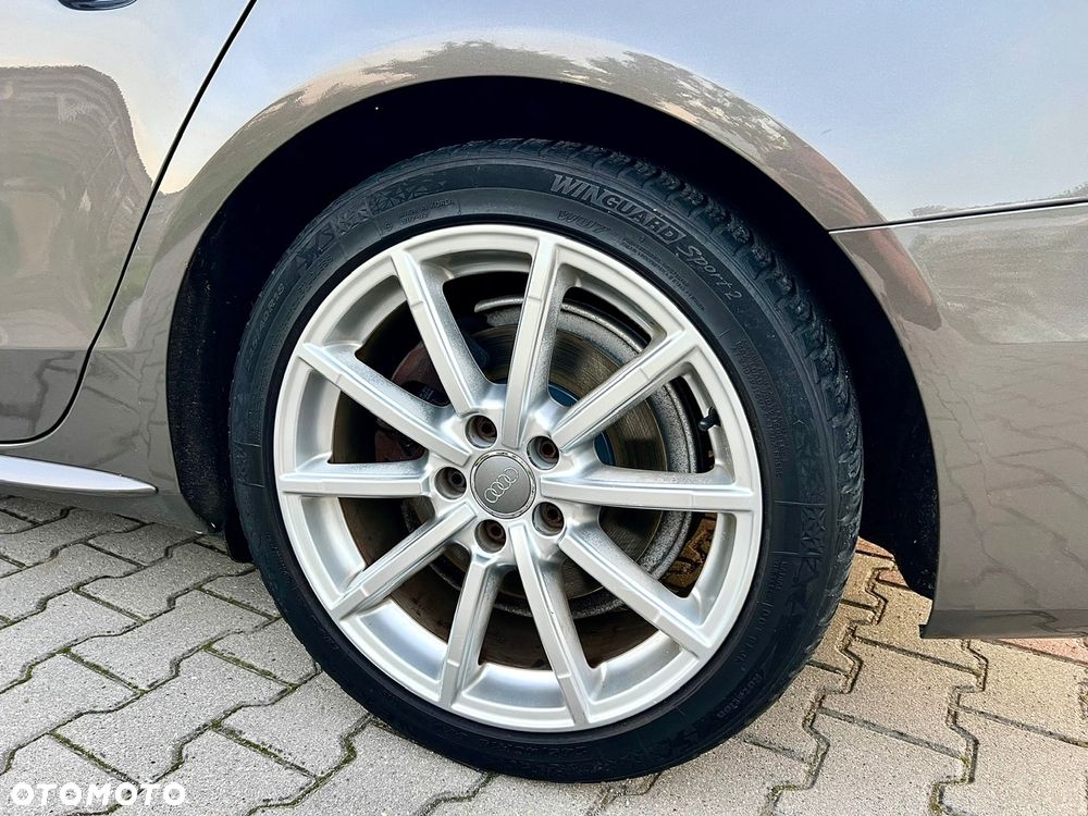 Audi A4 Limousine - 25