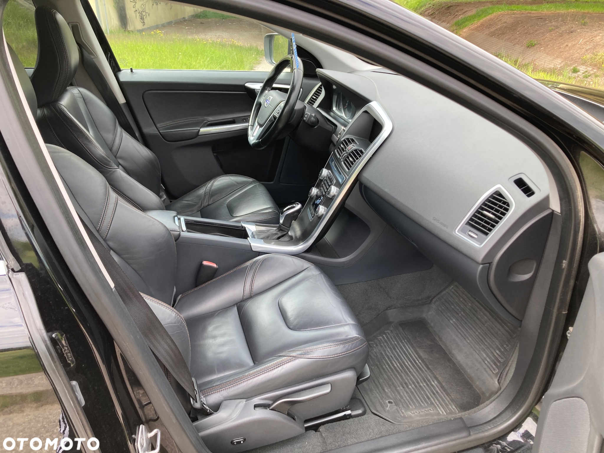 Volvo XC 60 D4 Drive-E Momentum - 11