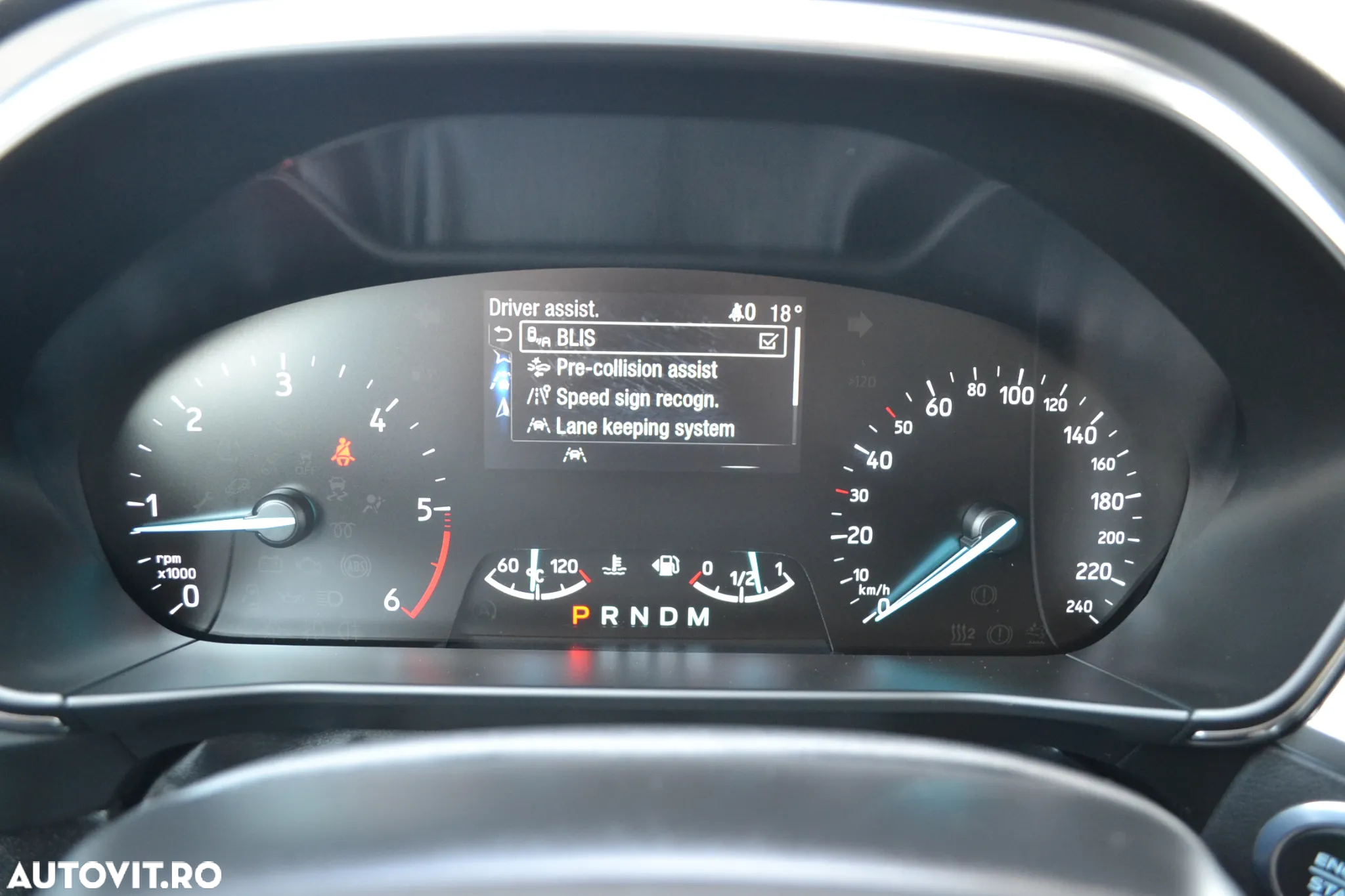 Ford Focus 1.5 EcoBlue Start-Stopp-System Aut. TITANIUM - 18