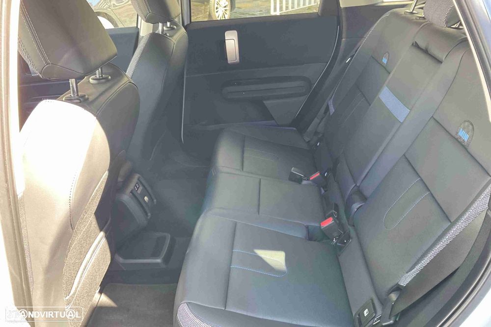 MINI Countryman E Essential - 10