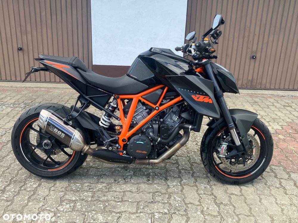 KTM Super Duke - 1