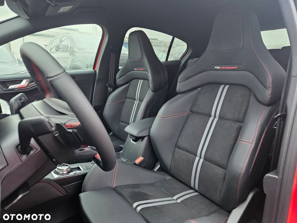 Ford Focus 2.3 EcoBoost ST X - 14