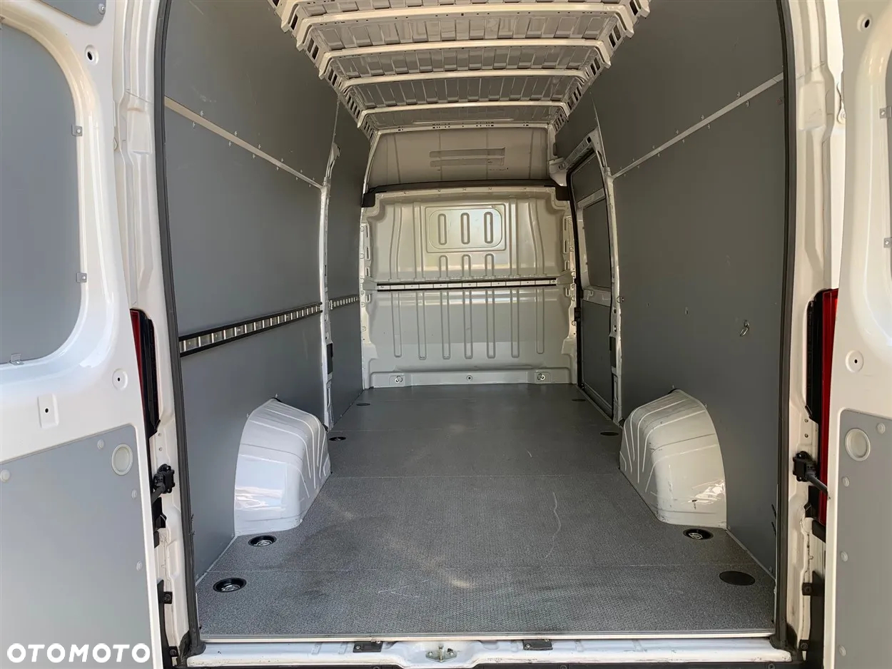 Opel Movano - 11