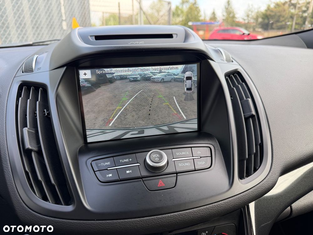 Ford Kuga 1.5 EcoBoost 2x4 ST-Line - 20