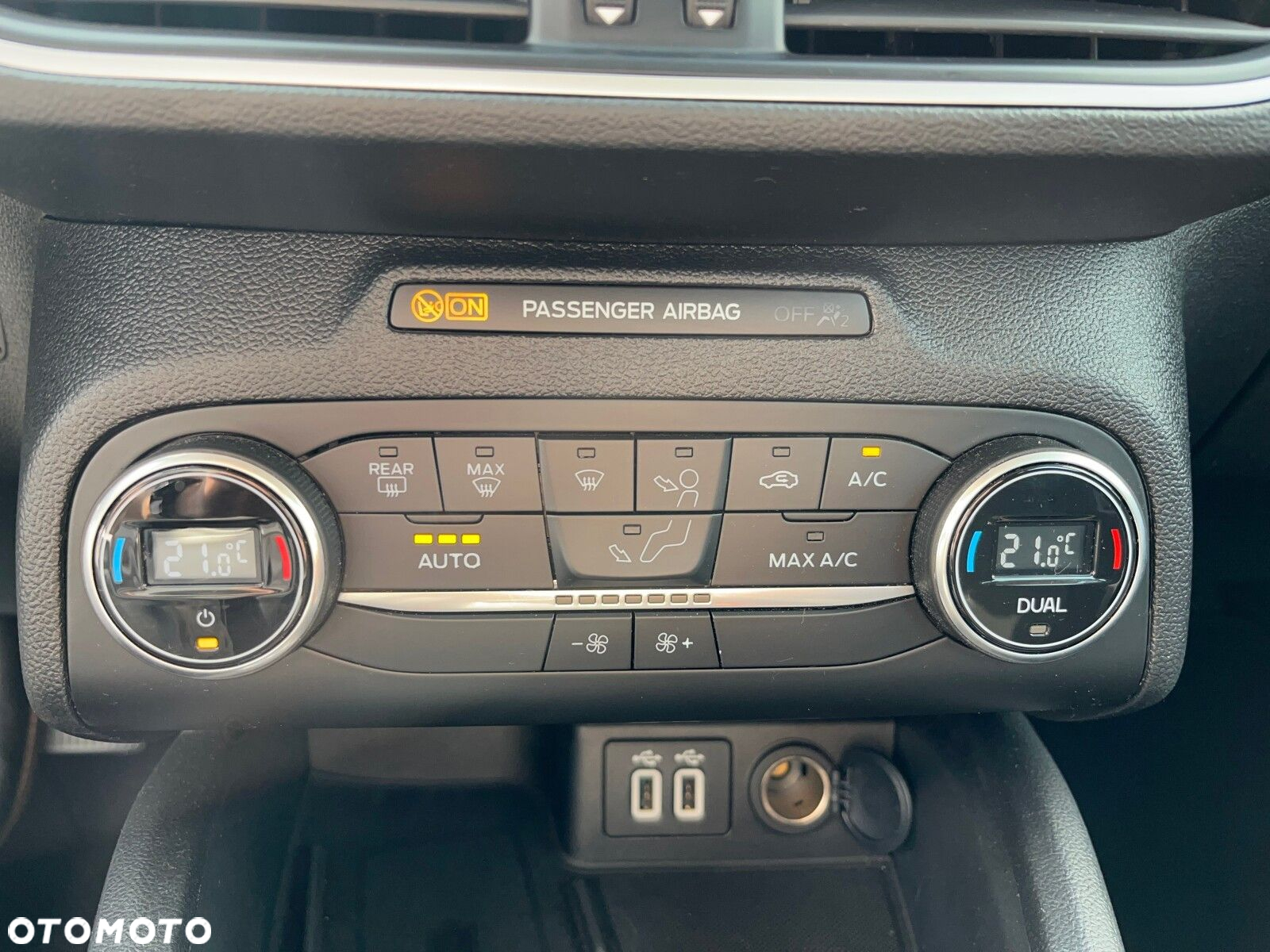 Ford Focus - 29