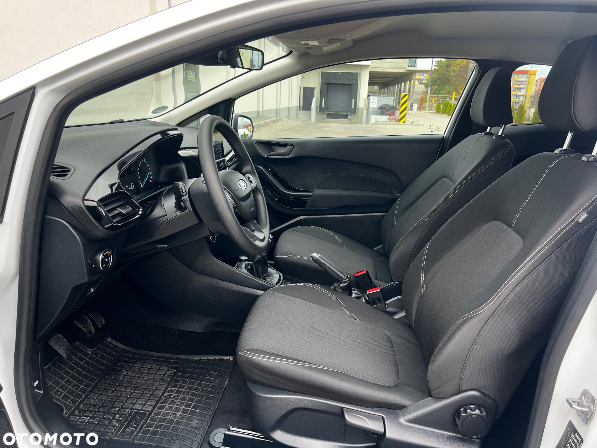 Ford Fiesta 1.1 Connected ASS - 6