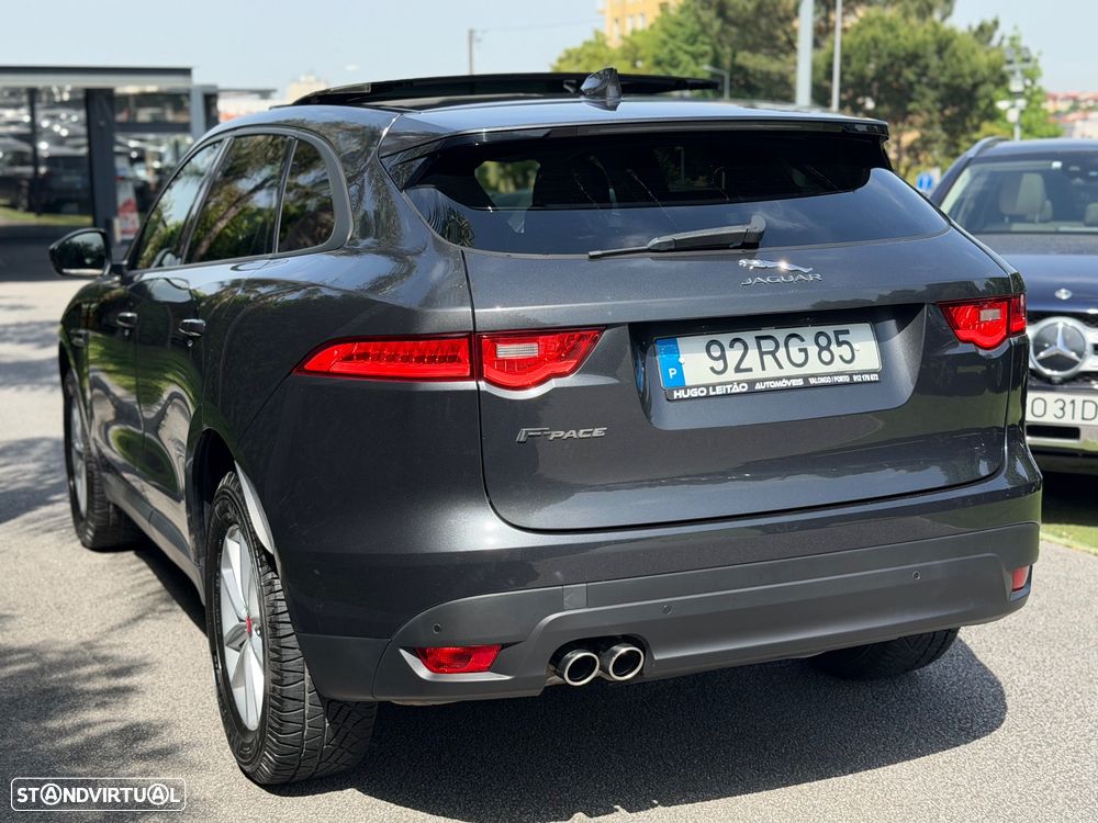 Jaguar F-Pace 2.0 i4D Prestige Aut. - 9