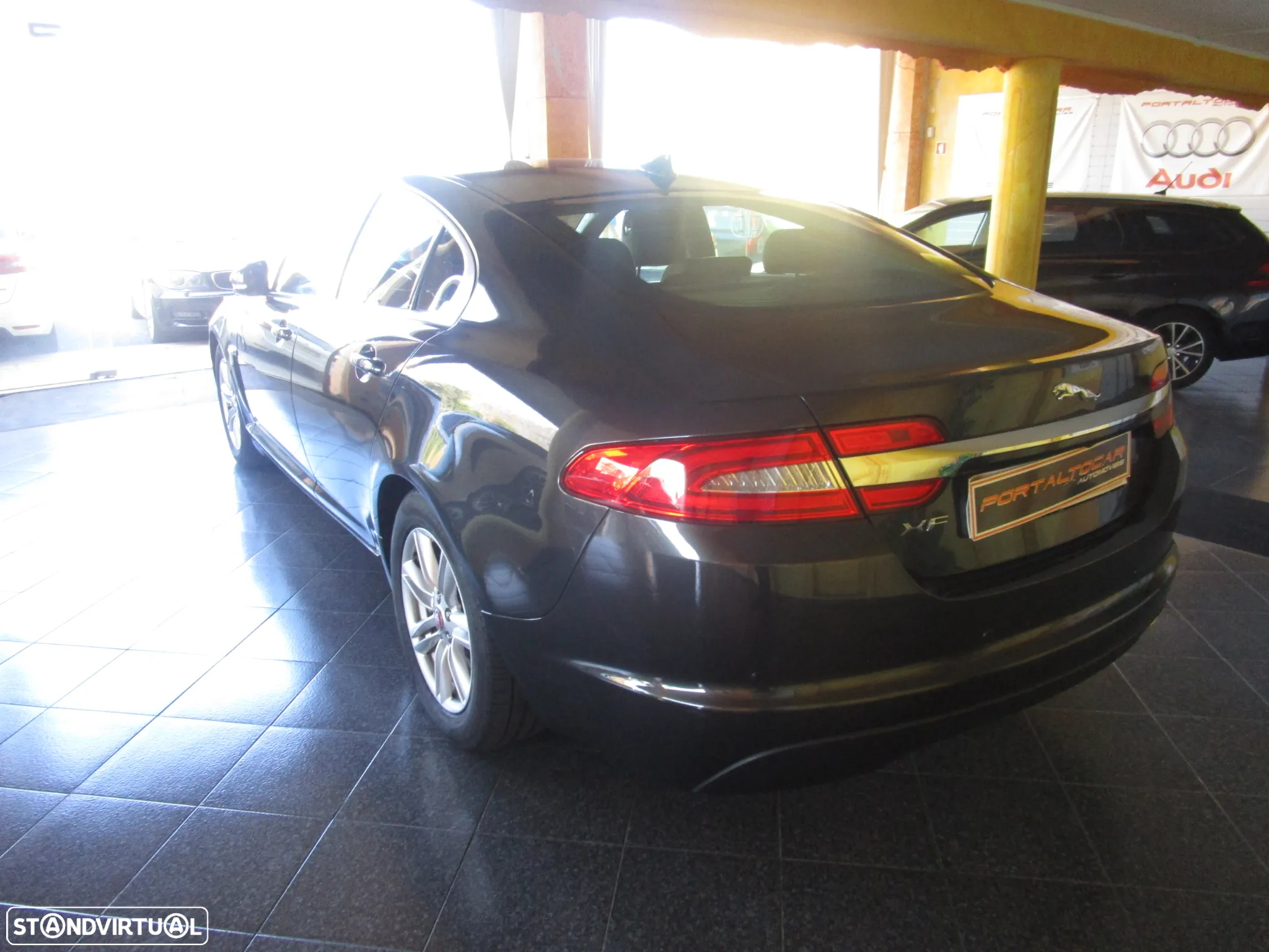 Jaguar XF 2.2 D R-Sport - 6