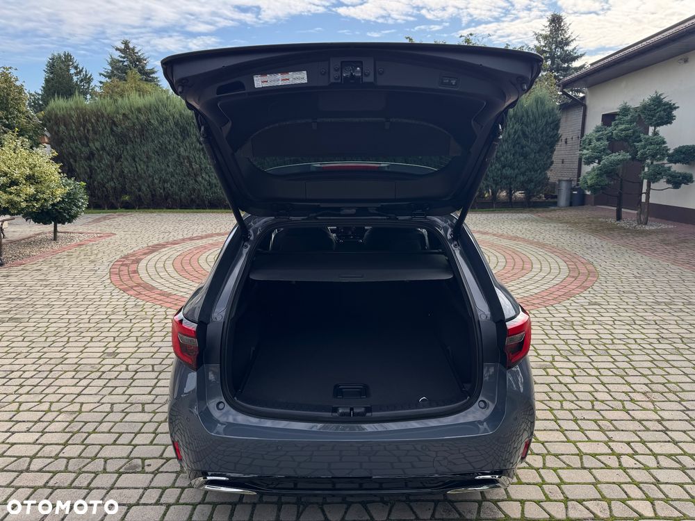 Toyota Corolla 1.8 Hybrid Style - 24