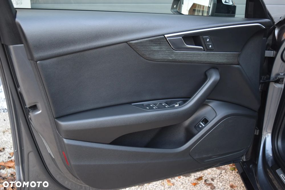 Audi A4 Avant 2.0 TDI Quattro Sport - 19