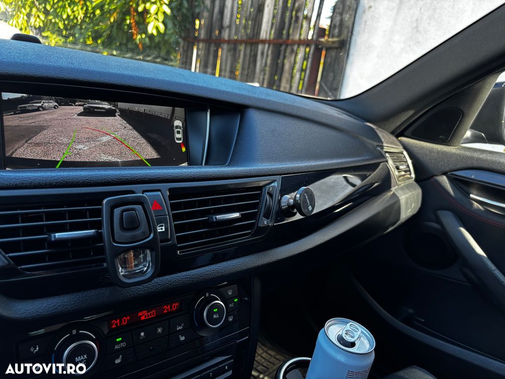 BMW X1 xDrive20d - 14