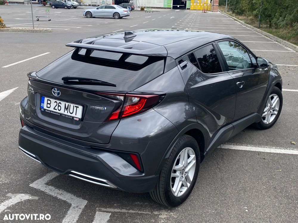 Toyota C-HR 2.0 HEV 197 CP 4x2 CVT Dynamic - 6