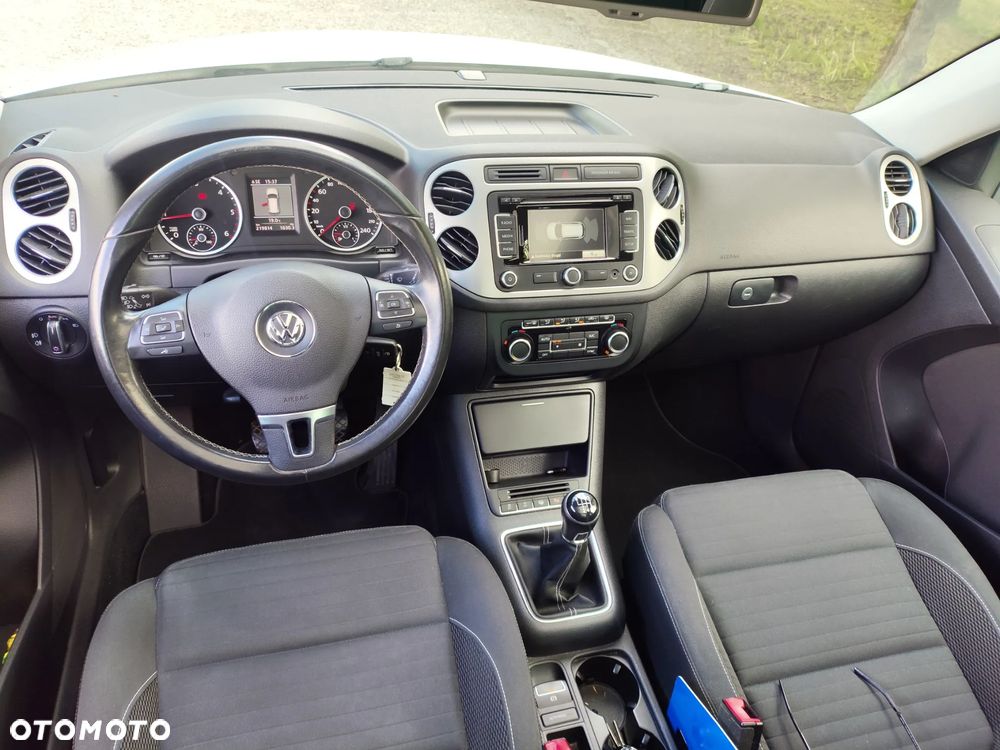Volkswagen Tiguan 2.0 TDI DPF BlueMotion Technology Cup Sport & Style - 8