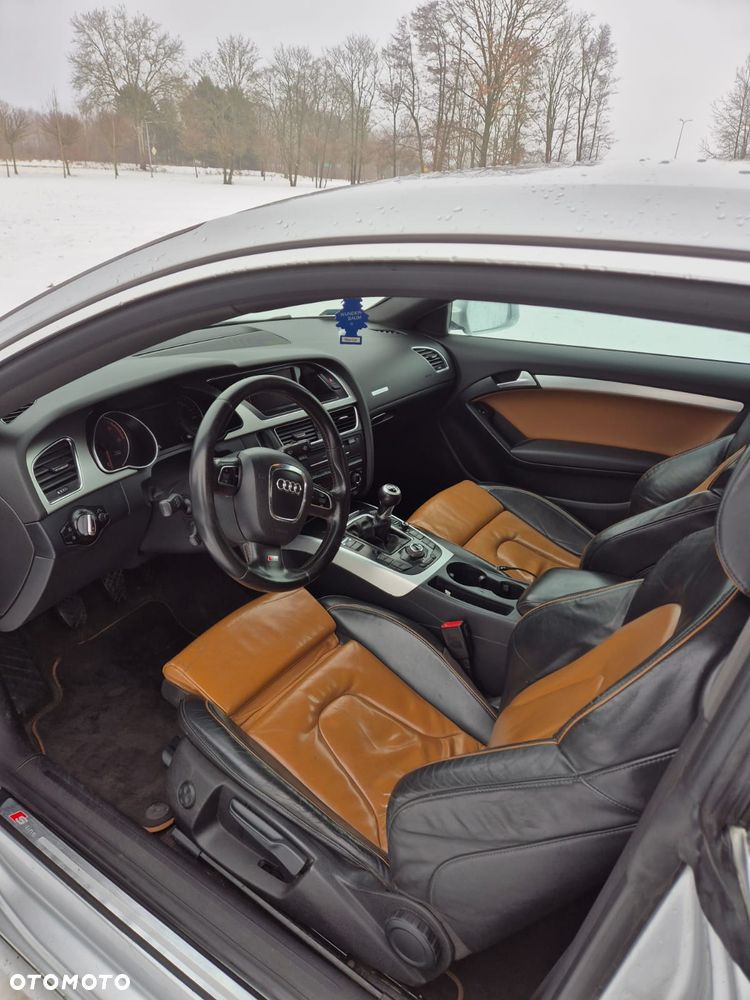 Audi A5 Coupé 2.0 TDI DPF quattro - 12