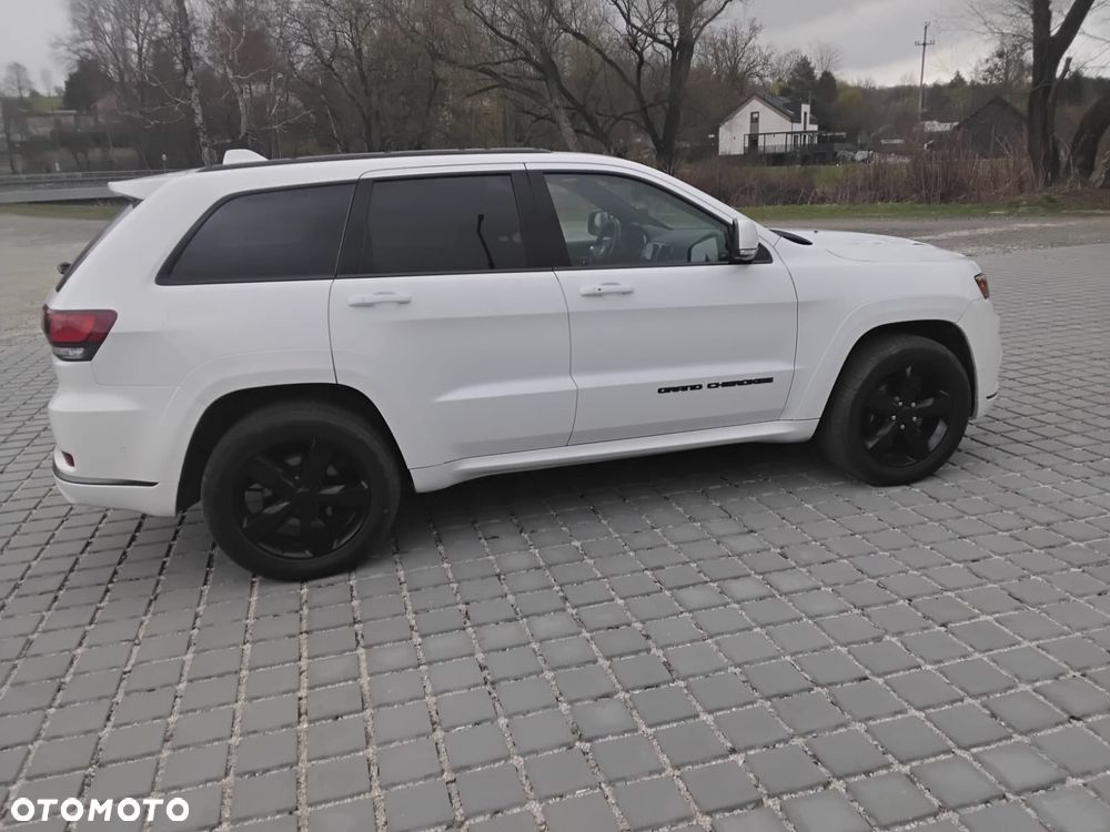 Jeep Grand Cherokee 5.7 V8 Summit - 3