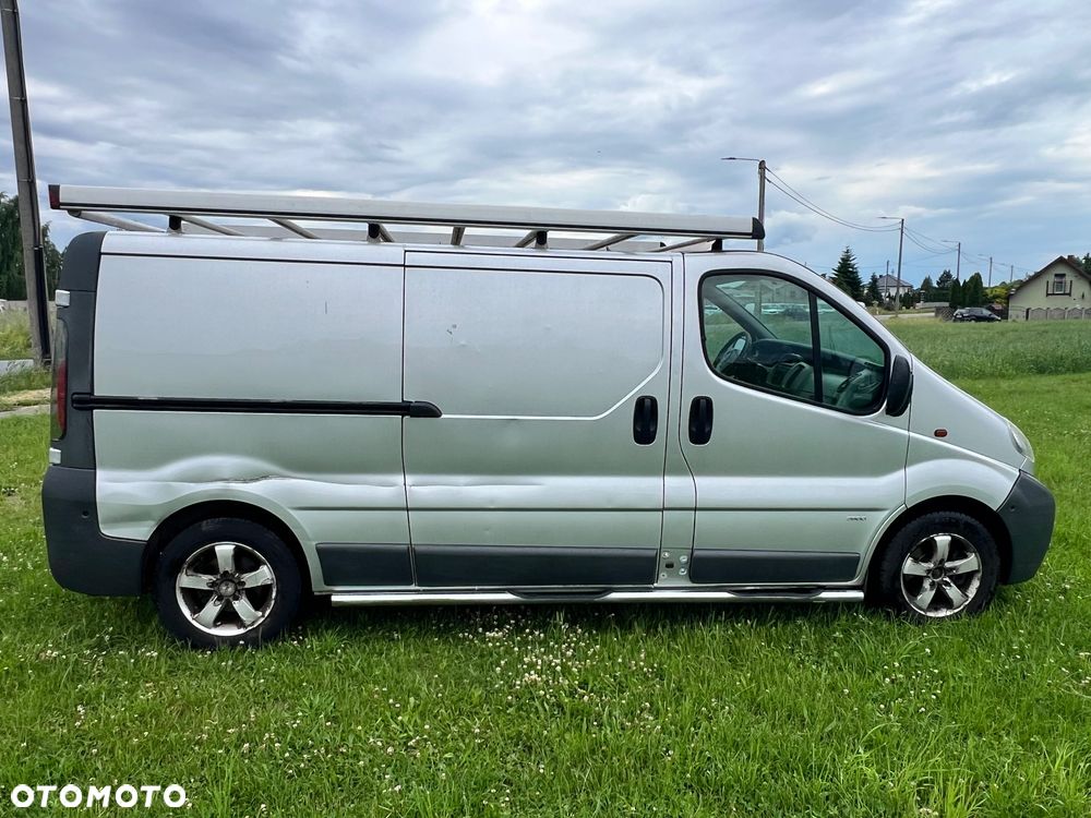 Opel Vivaro - 5