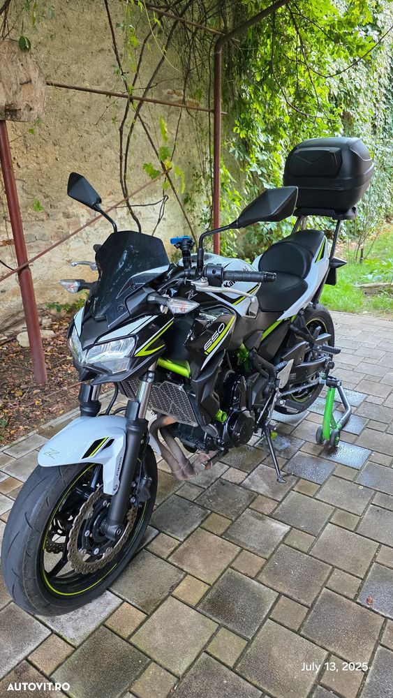 Kawasaki Z 650 - 8