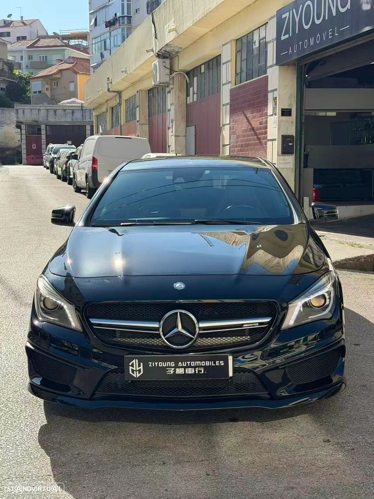 Mercedes-Benz CLA 45 AMG 4Matic 7G-DCT - 7