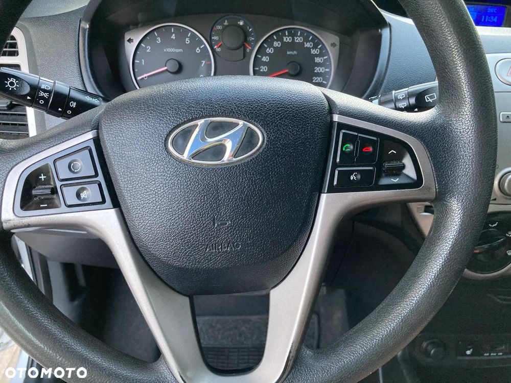 Hyundai i20 1.4 Automatik Comfort - 14