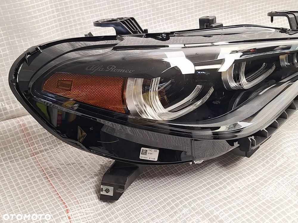 alfa romeo giulia lift 2022- full led usa lampa prawa 505801880 orginal alfa nowa - 3