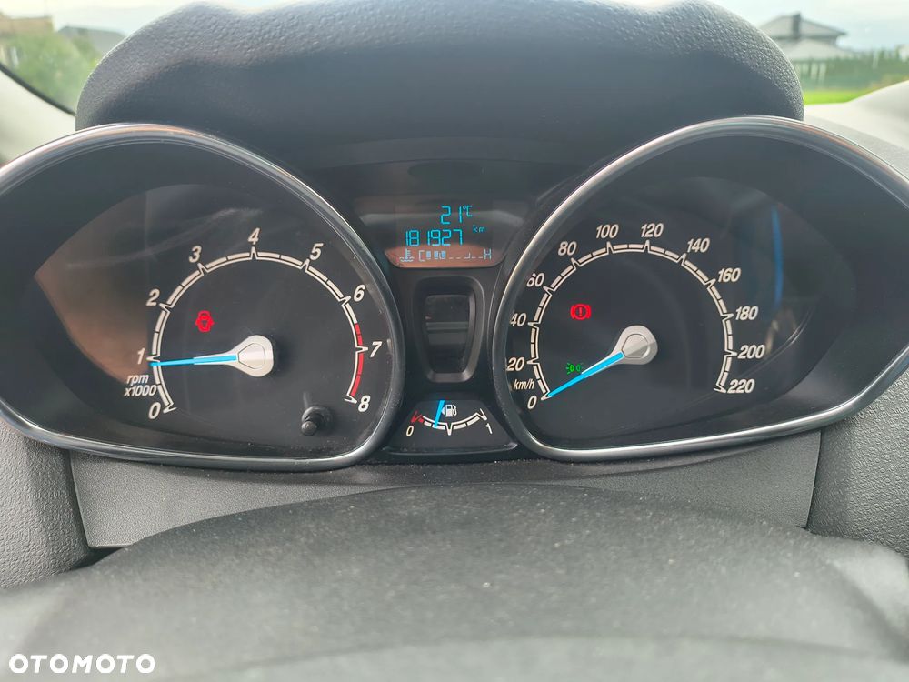 Ford Fiesta 1.0 Trend - 19