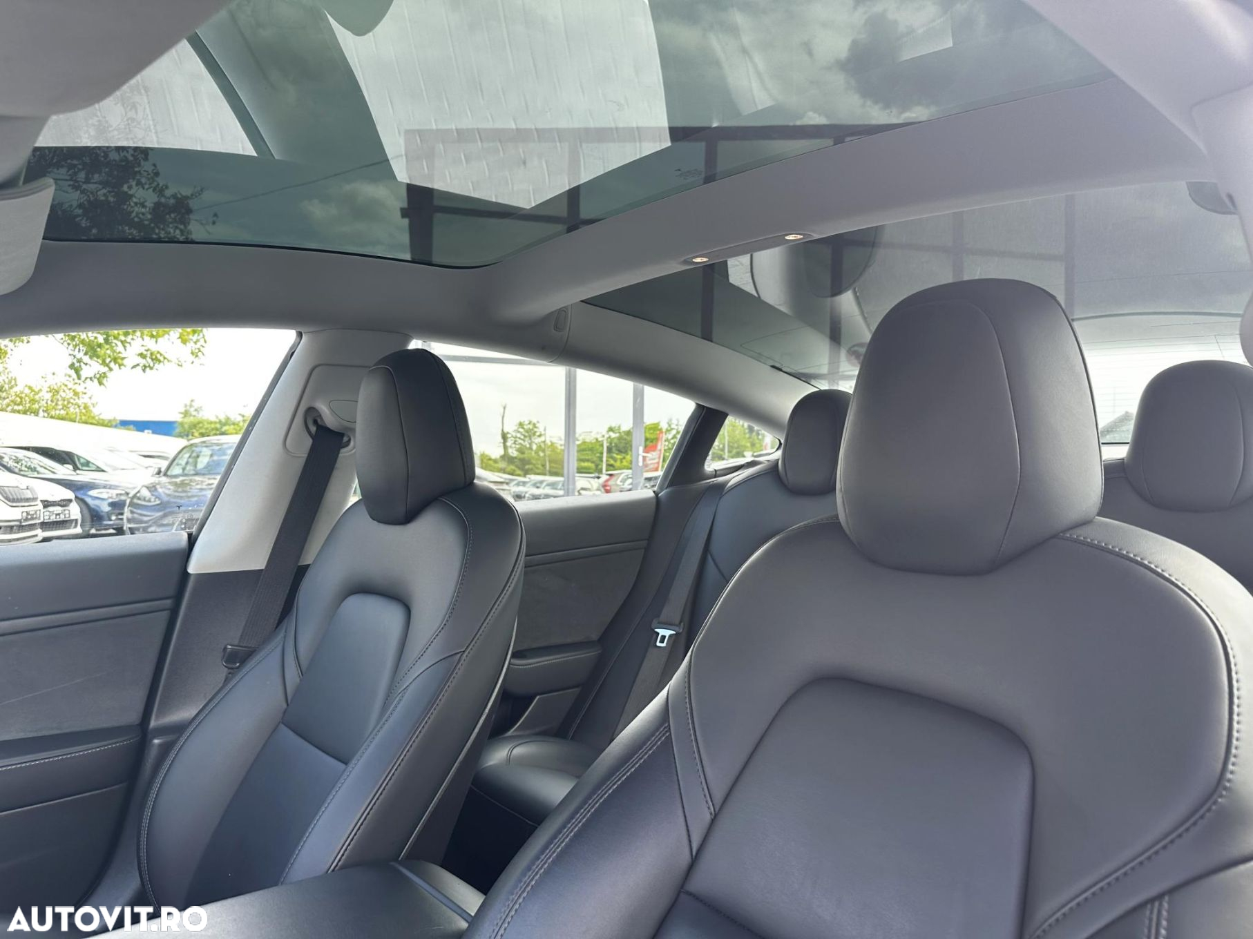 Tesla Model 3 - 11