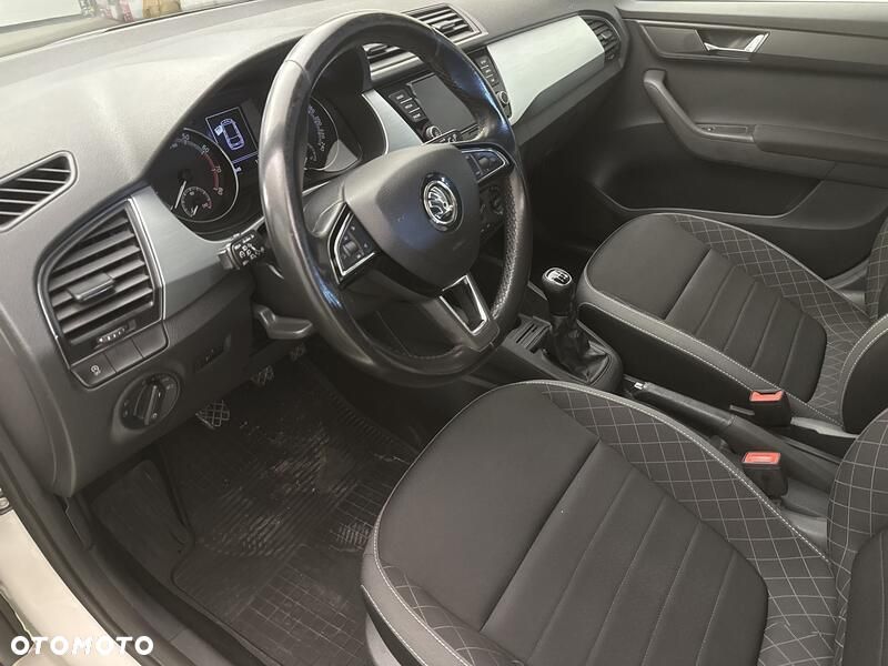 Skoda Fabia 1.0 Ambition - 10