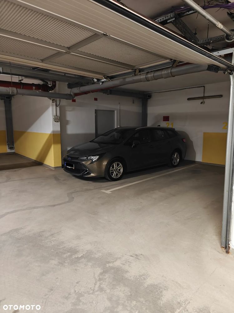 Toyota Corolla 2.0 Hybrid Comfort - 7