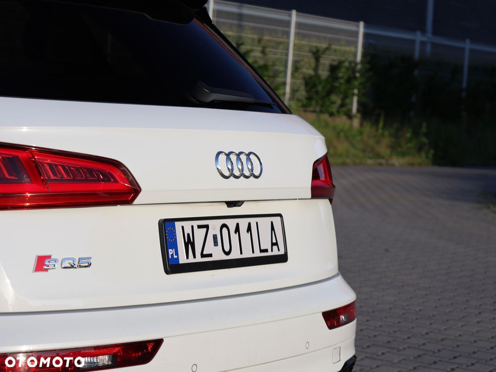 Audi SQ5 - 12