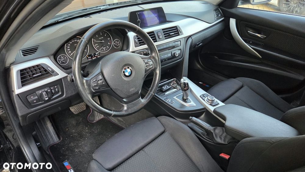 BMW Seria 3 - 39